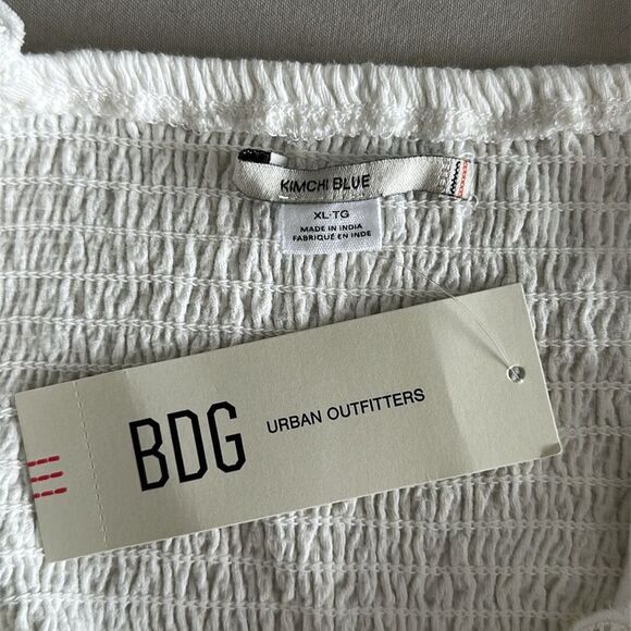 NWT Urban Outfitters Kimchi Blue Sydney Smocked Tank Top White Size XL - Picture 6 of 9